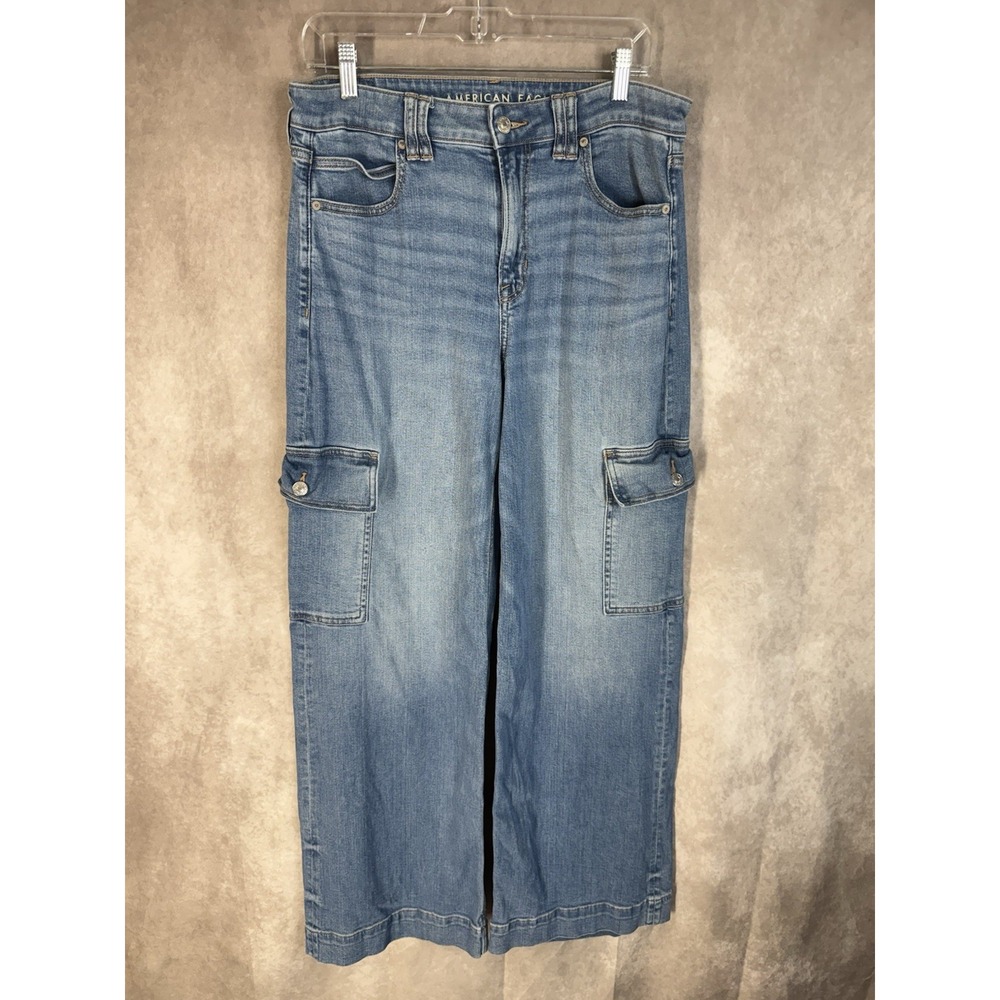 American Eagle Outfitters Super High Rise Baggy Wide-Leg Cargo Jeans Size 10R